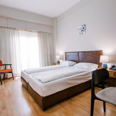 Hotel Cronos Arta Exteriör bild
